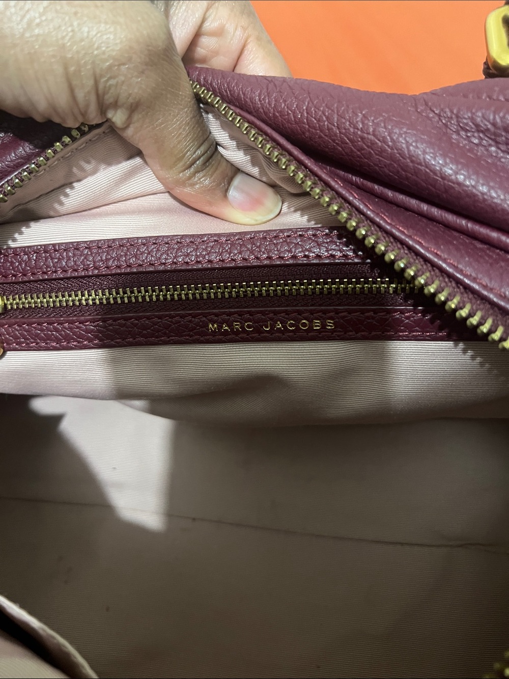 ‼️LIMITED TIME SALE‼️
Marc Jacobs Baby Groovee Bag Re Edition  - Cherry - Picture 9 of 10